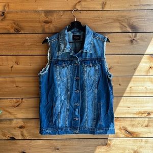 RISEN Denim Vest Size M